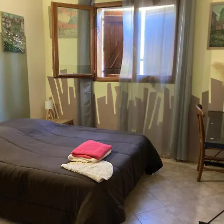 Macchia Verdata Avec Piscine Chauffée Séjour chez l'habitant