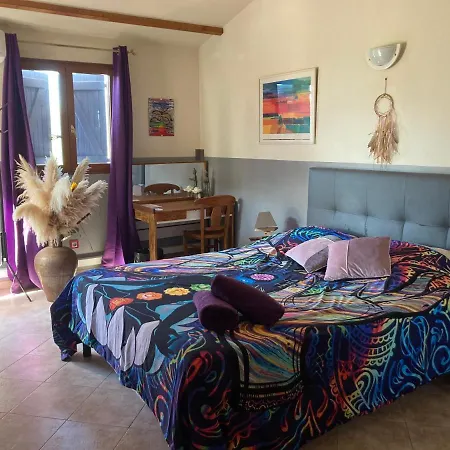 Macchia Evasion Avec Piscine Homestay *