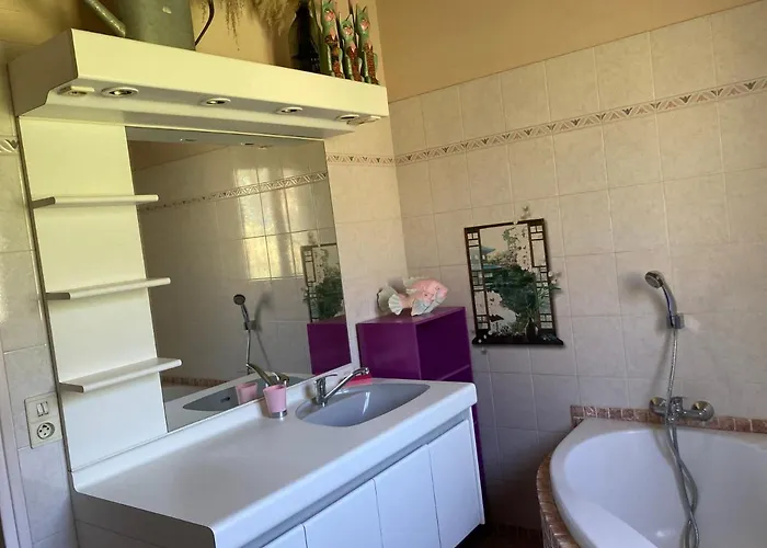 Ubytování v soukromí Macchia Evasion Avec Piscine Monacia-d'Aullene